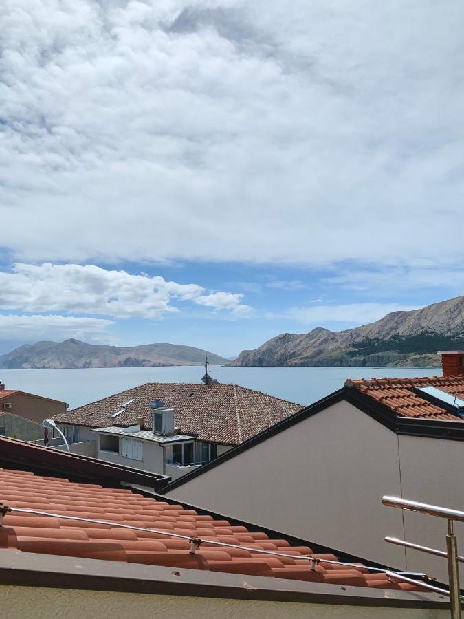 Apartments Happy Stay Center Baska Bagian luar foto