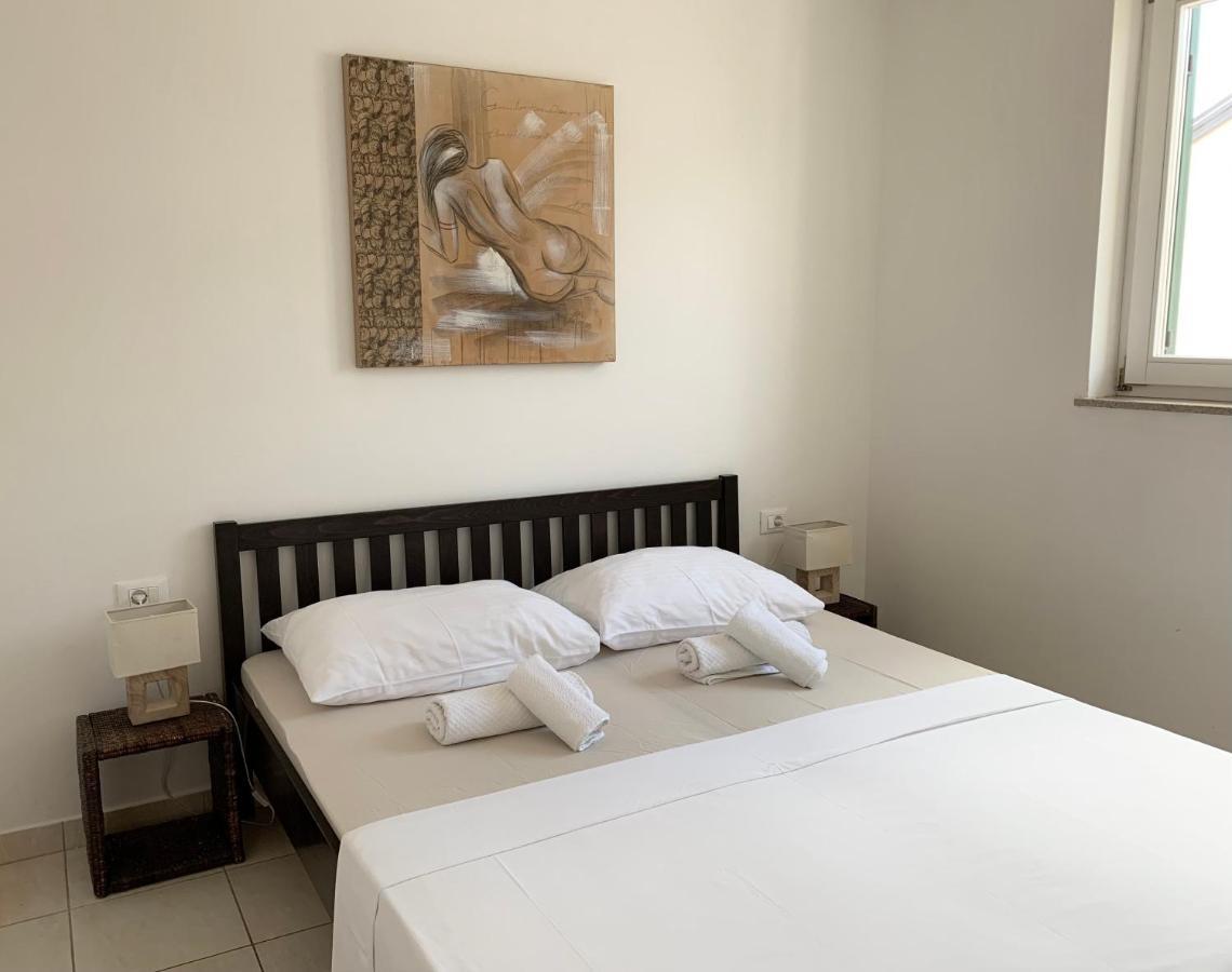 Apartments Happy Stay Center Baska Bagian luar foto