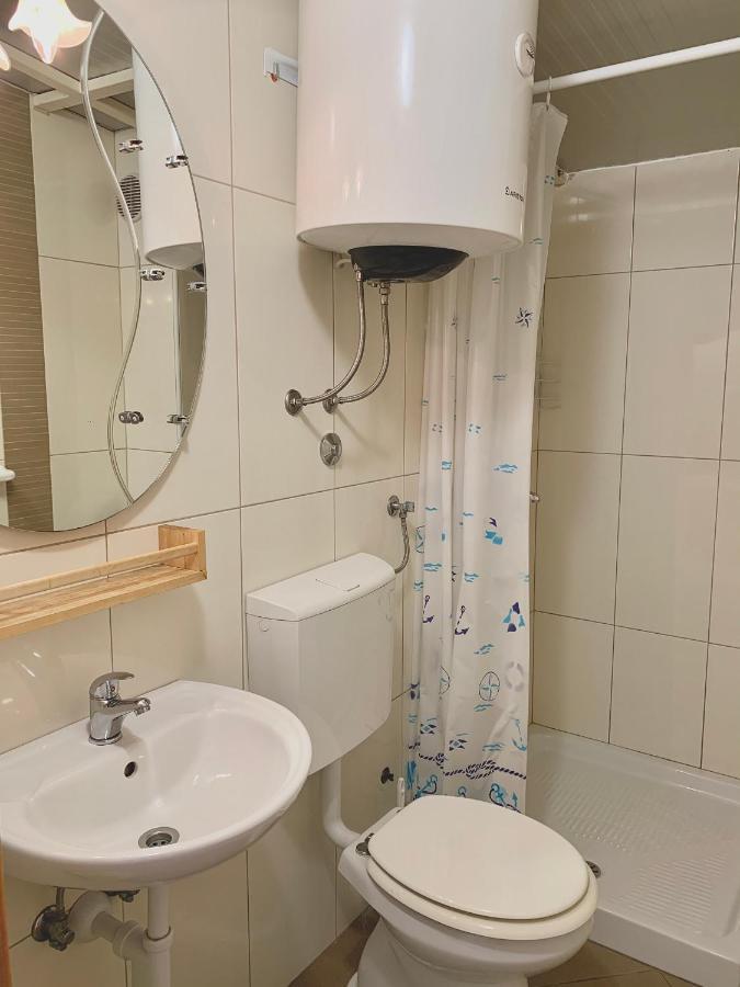 Apartments Happy Stay Center Baska Bagian luar foto